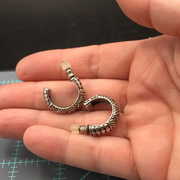 Sterling Silver Earrings Bali Indonesia Ornate Texture Small Hoops Marked AI 925 - Picture 7 of 7